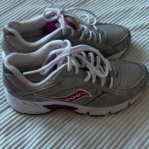 Saucony  Shoes - Gray and Pink
